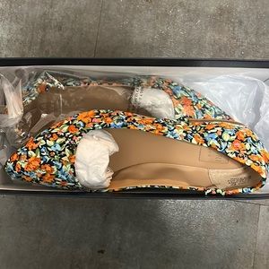 Kari Blue floral loafers